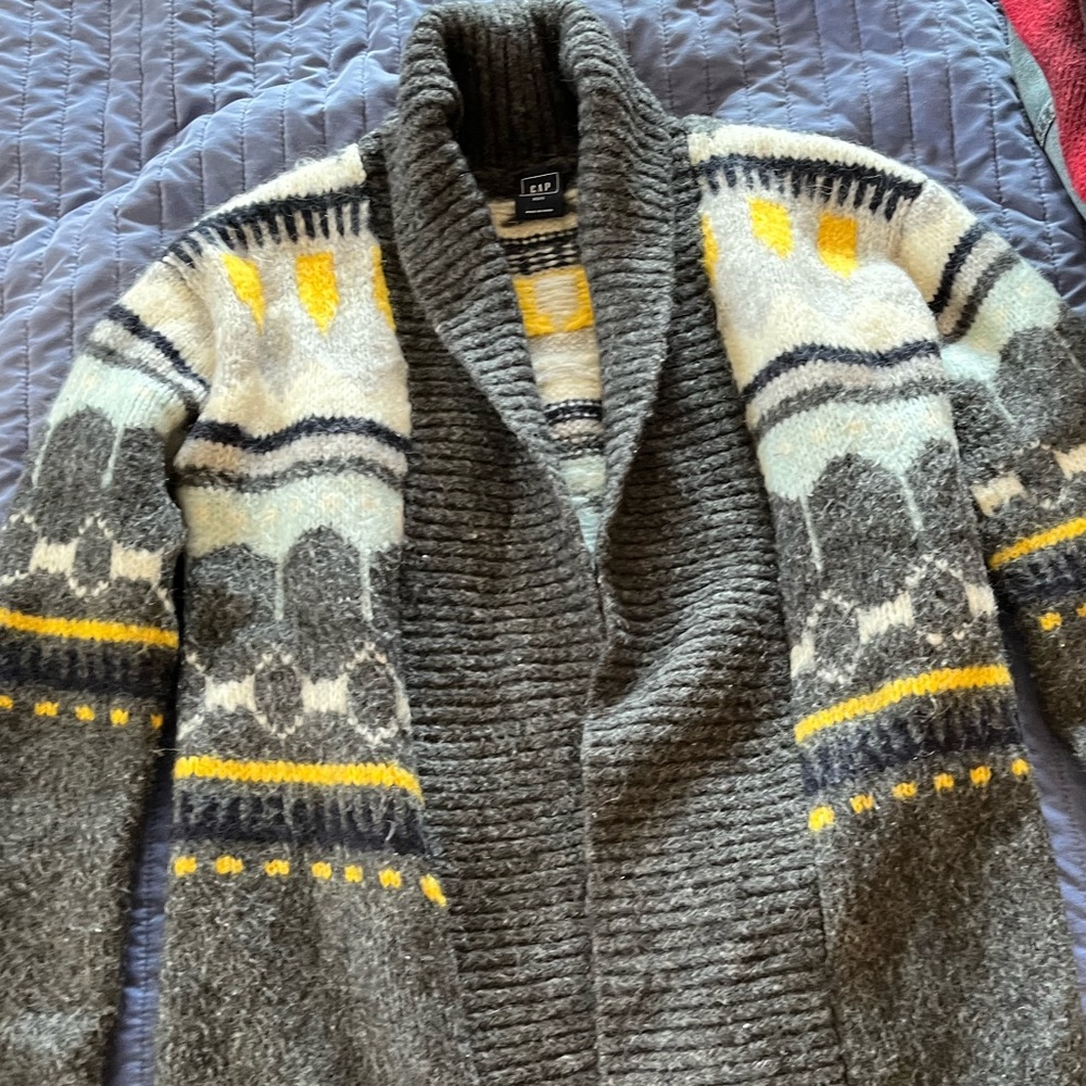 Thick Gap Cardigan